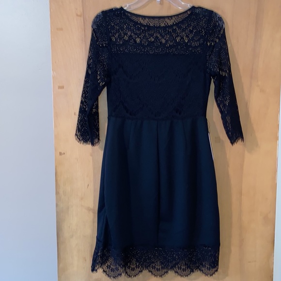 Express black dress with lace back size 4. NWT - Picture 4 of 7